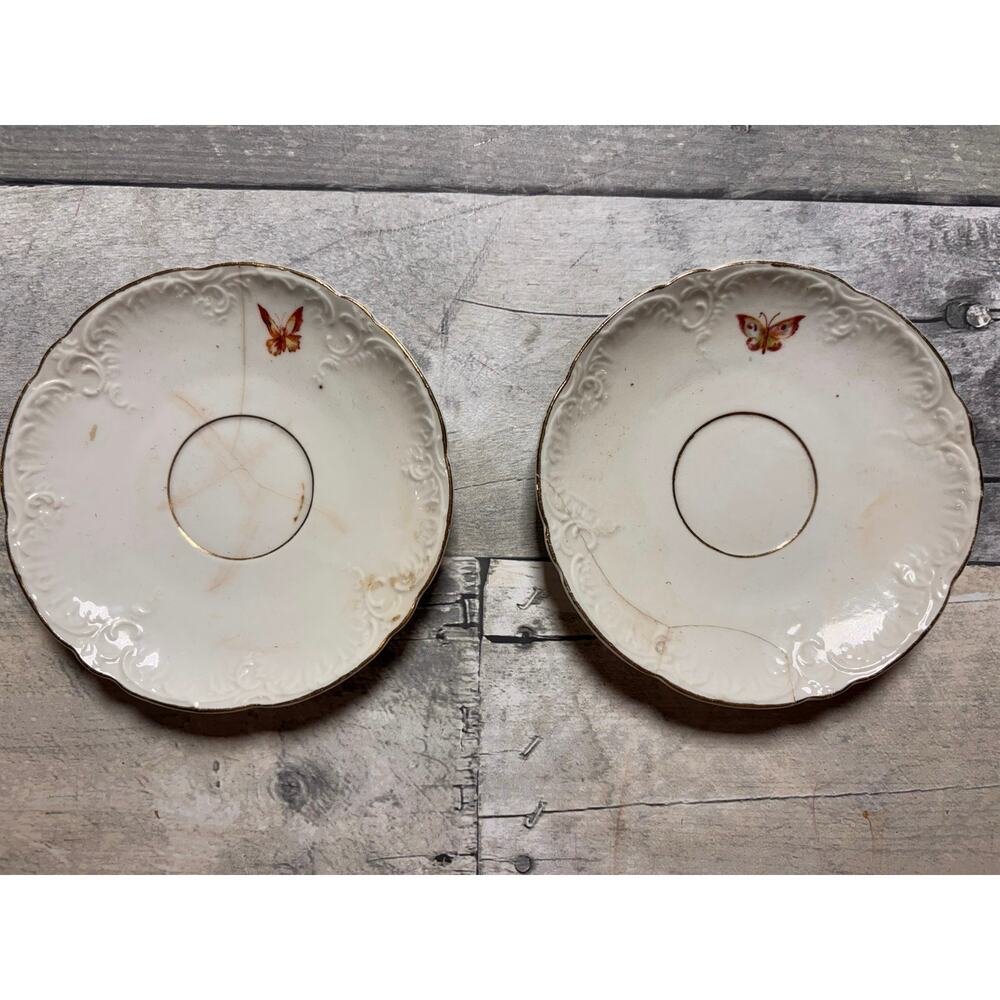 2 COLLECTIBLE PORCELAIN SAUCERS BUTTERFLY MOTIF SCALLOPED EDGES GOLD TRIM!